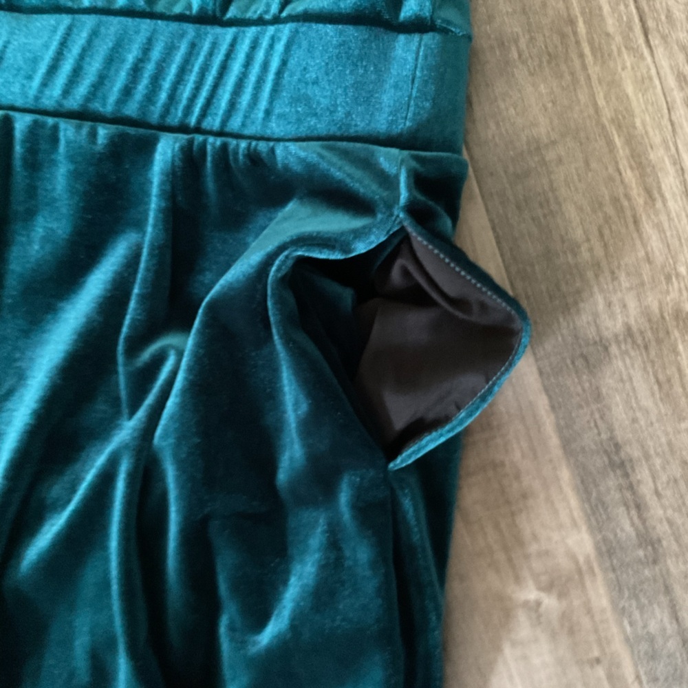 MODCLOTH Jumpsuit Velvet Short Sleeve Wide Leg Pockets Teal Size Large - Picture 5 of 5